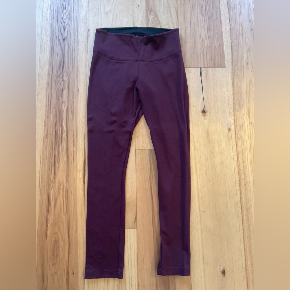 White House Black Market Plum Leggings